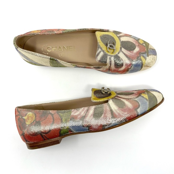 NEW Chanel Interlocking CC Logo Loafers Flats Shoes Gold Floral Leather 36.5 6 - Picture 1 of 12